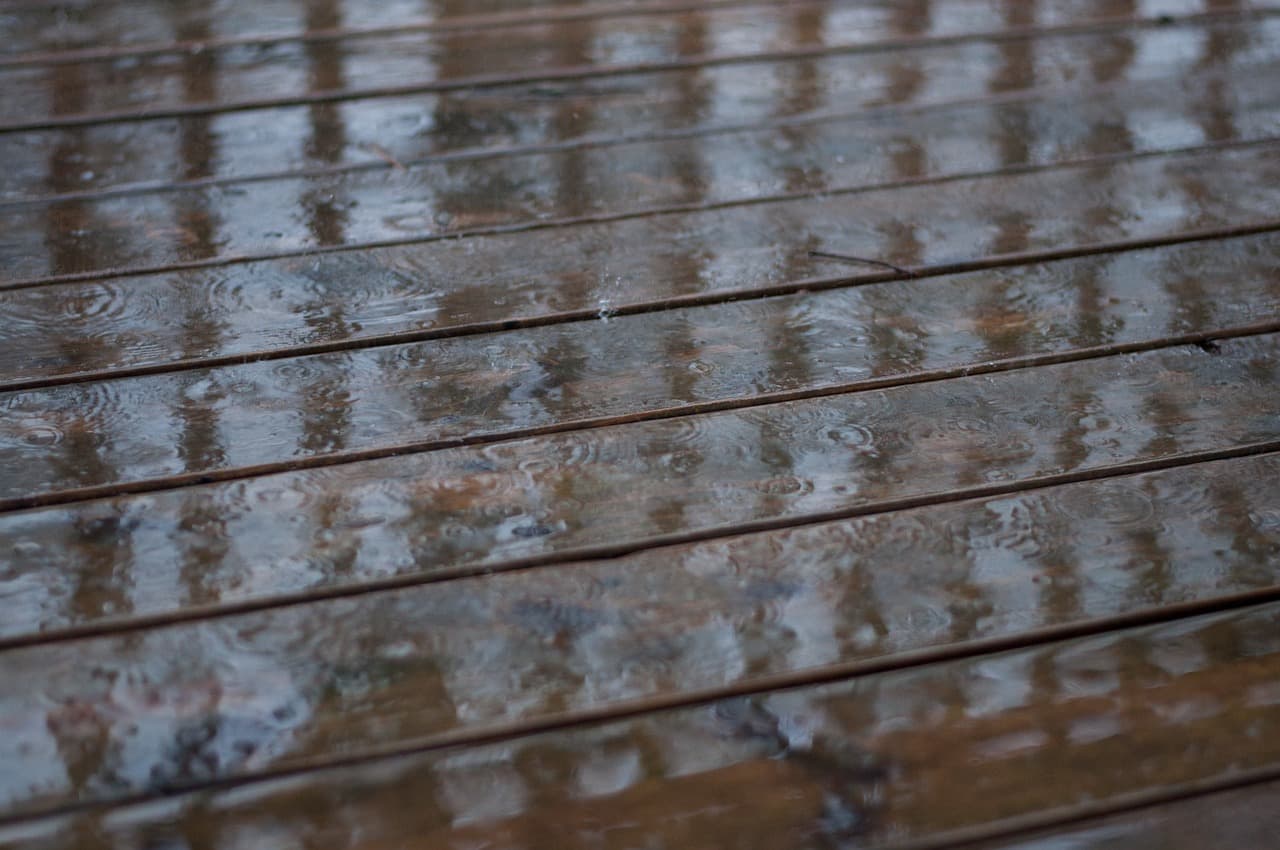 Decks & Pergolas service example